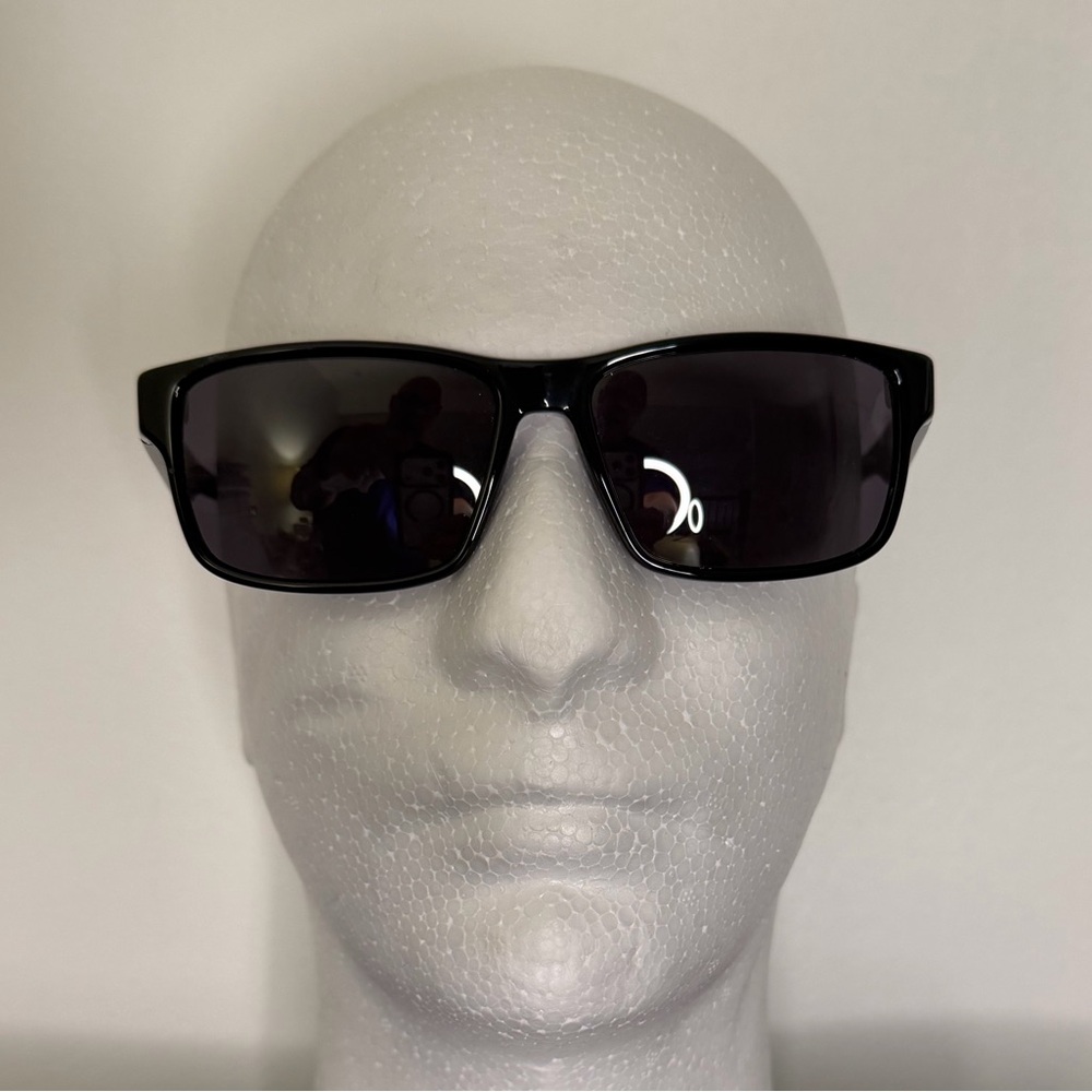 Salvatore Ferragamo Black Rectangular Sunglasses … - image 2